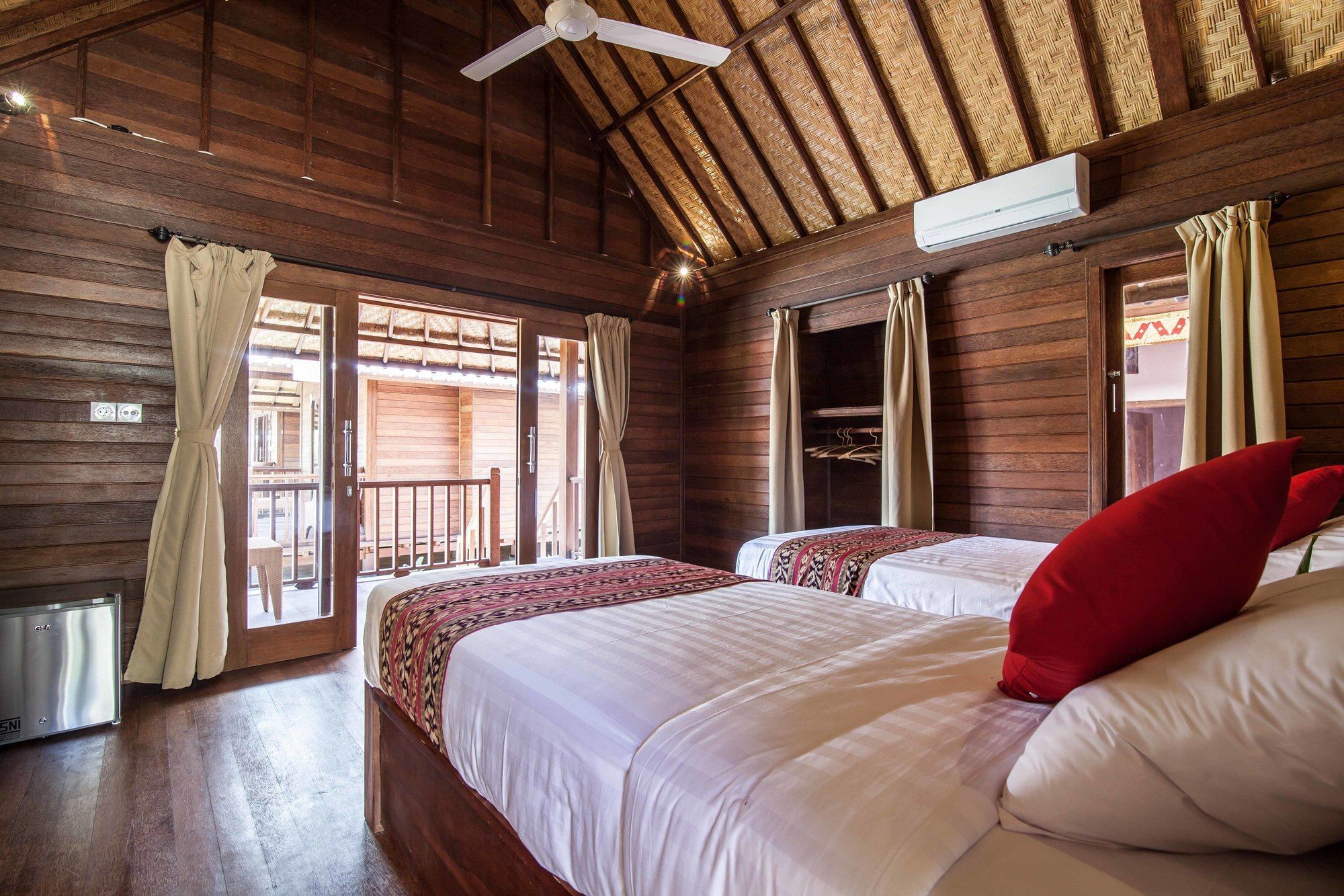 Garden Cottage Lembongan & Hostel Nusa Lembongan Εξωτερικό φωτογραφία